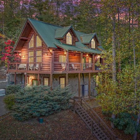 Relaxation Retreat - Pickleball Cabin - Wi-Fi, Fire Pit With Bar, Ev, Game Room, Hot Tub, Pool Access - Mins To Pf Sevierville Exterior photo