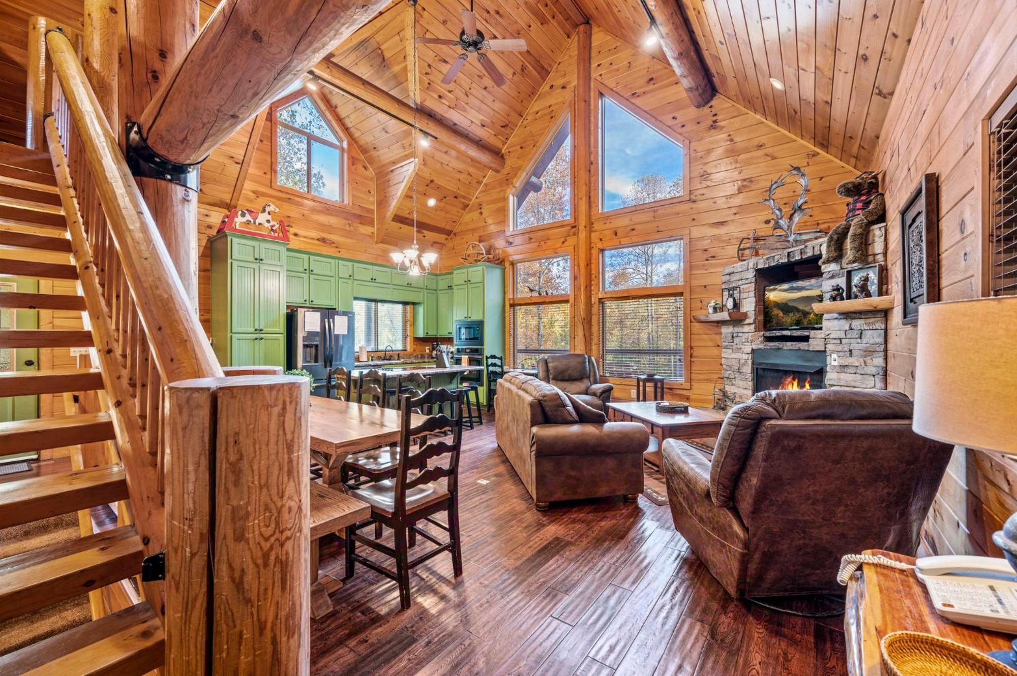 Relaxation Retreat - Pickleball Cabin - Wi-Fi, Fire Pit With Bar, Ev, Game Room, Hot Tub, Pool Access - Mins To Pf Sevierville Exterior photo